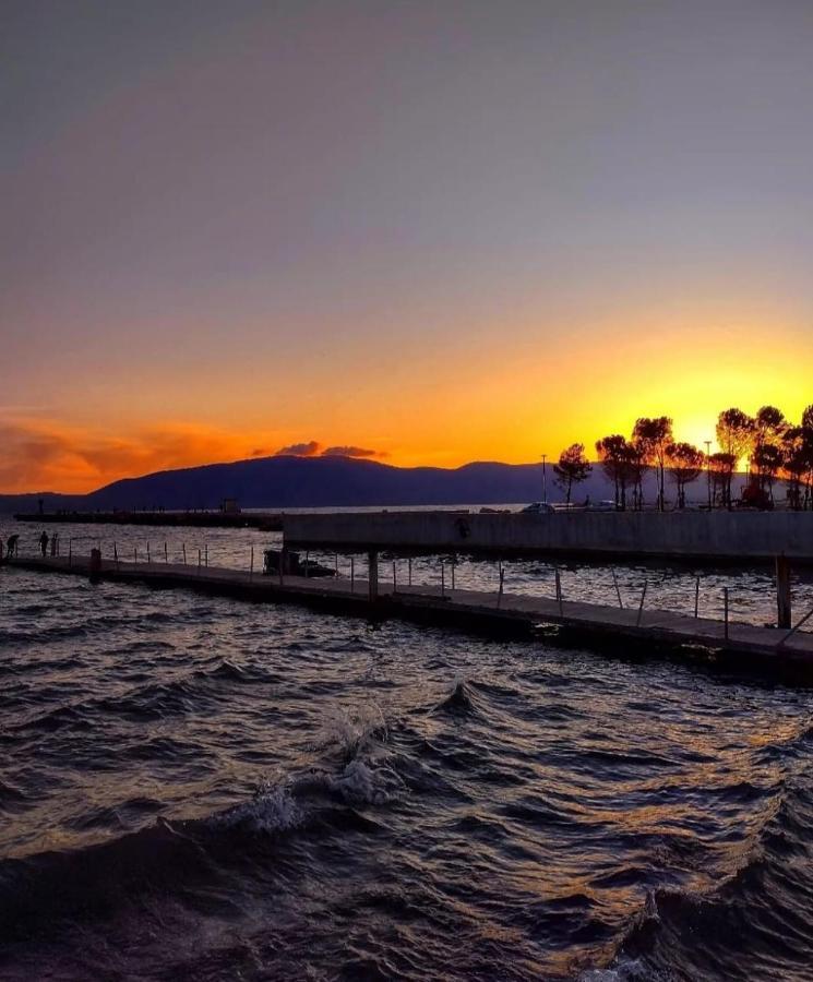 Vlorë Sea View Apartment מראה חיצוני תמונה